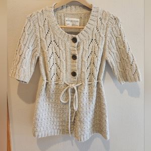 Aeropostale Women’s Fall Cream Colored Sweater.  Size Large. Tie waist.